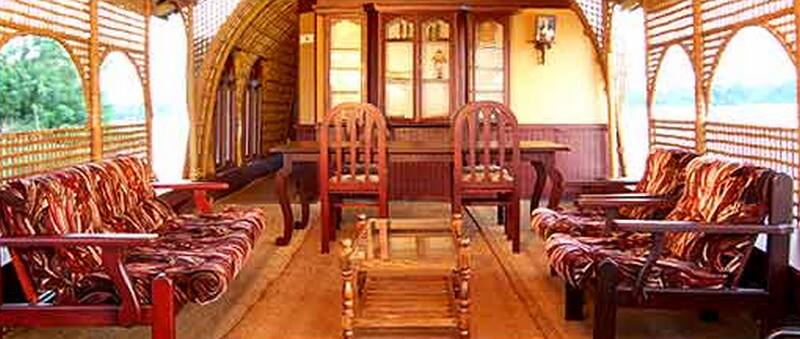 Lake Pearl Houseboat, Alleppey 2